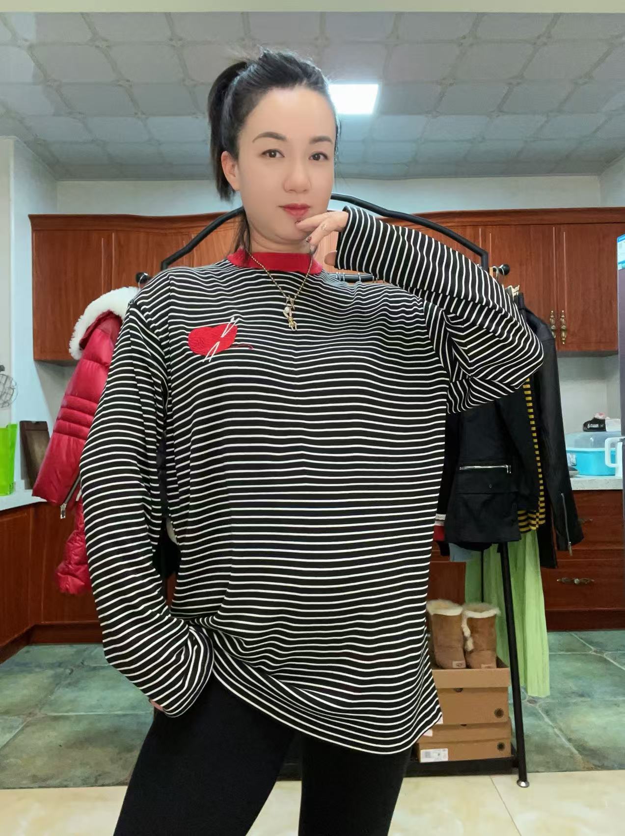 【春日心语】爱心条纹长袖T