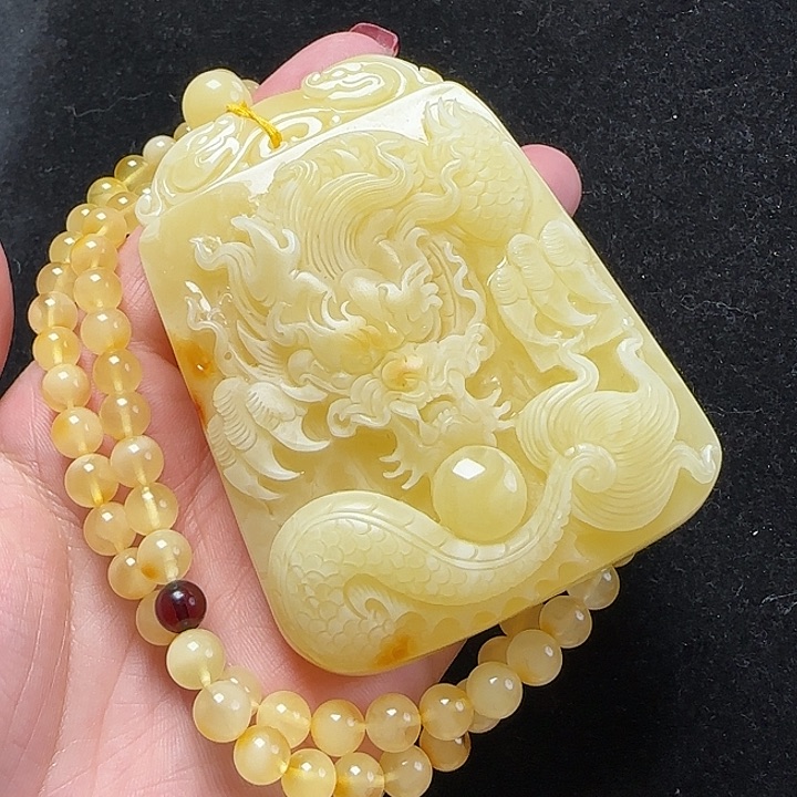 蜜蜡珠宝奇石未镶嵌