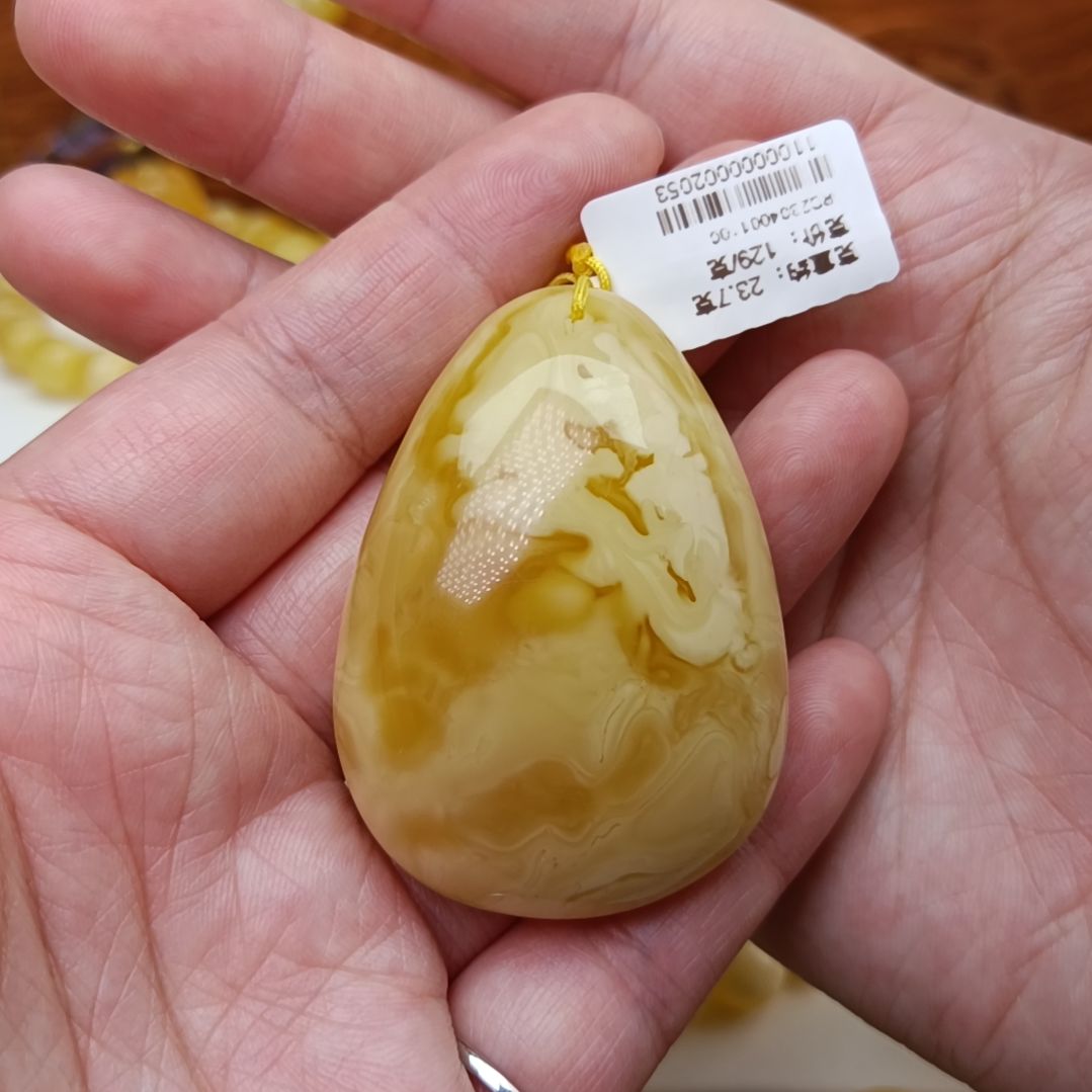 未镶嵌吊坠(不含链)蜜蜡水滴