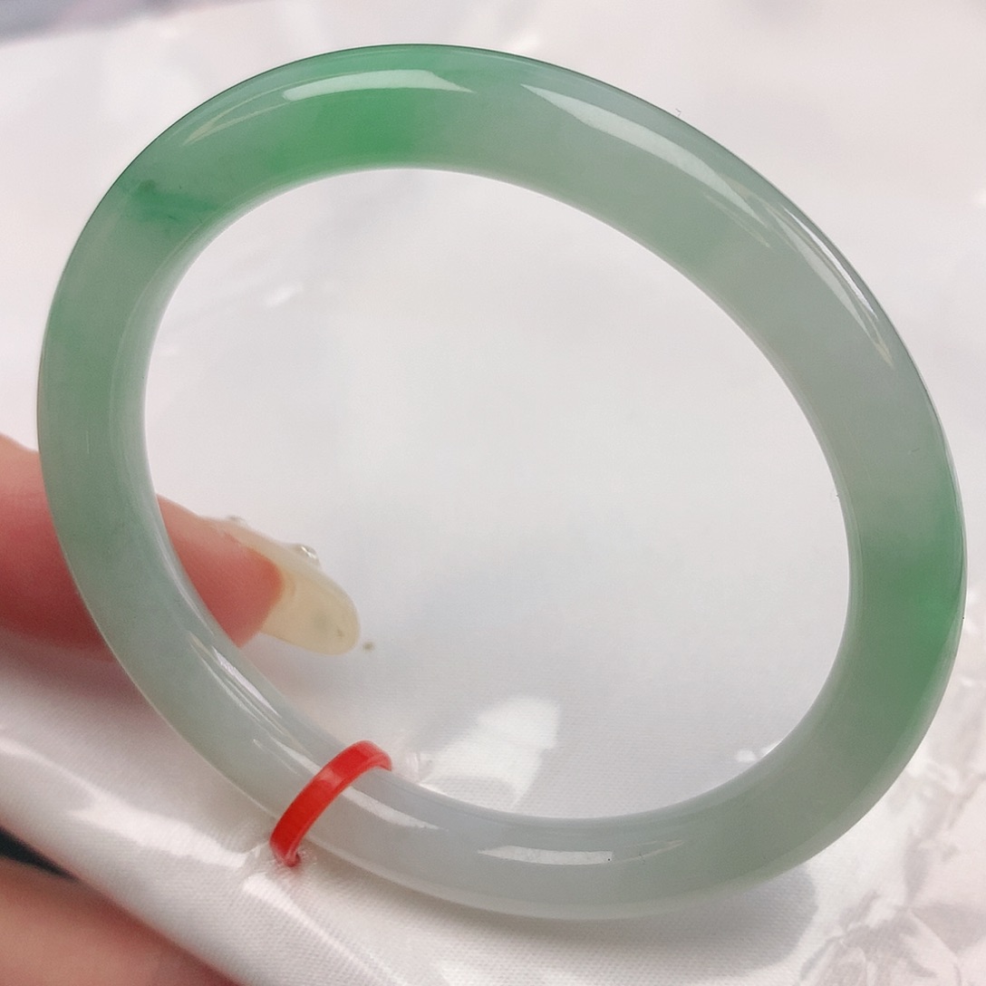 翡翠手镯未镶嵌50贵妃100348