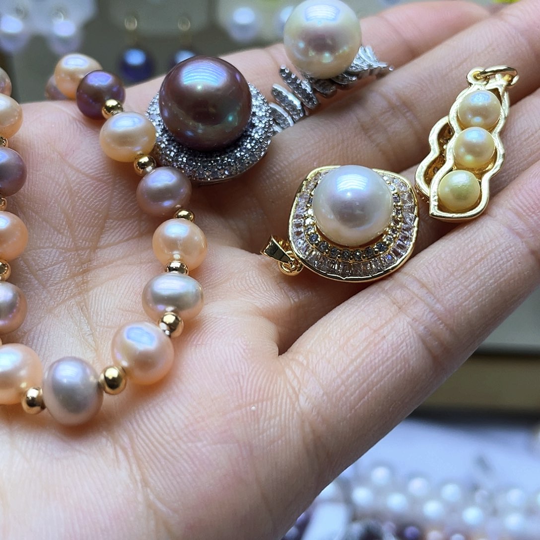 淡水珍珠颈饰未镶嵌