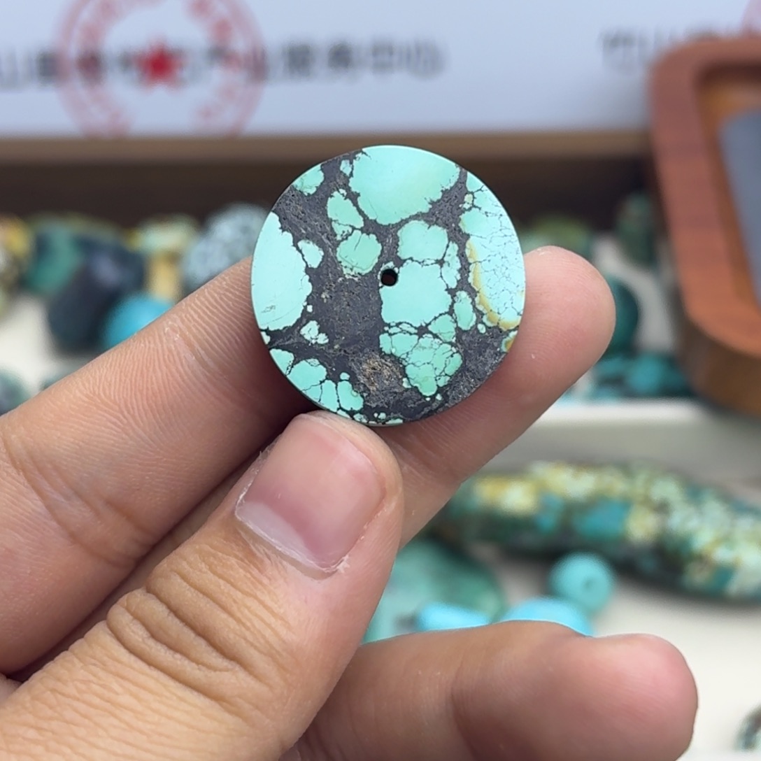 南红玛瑙未镶嵌绿松石