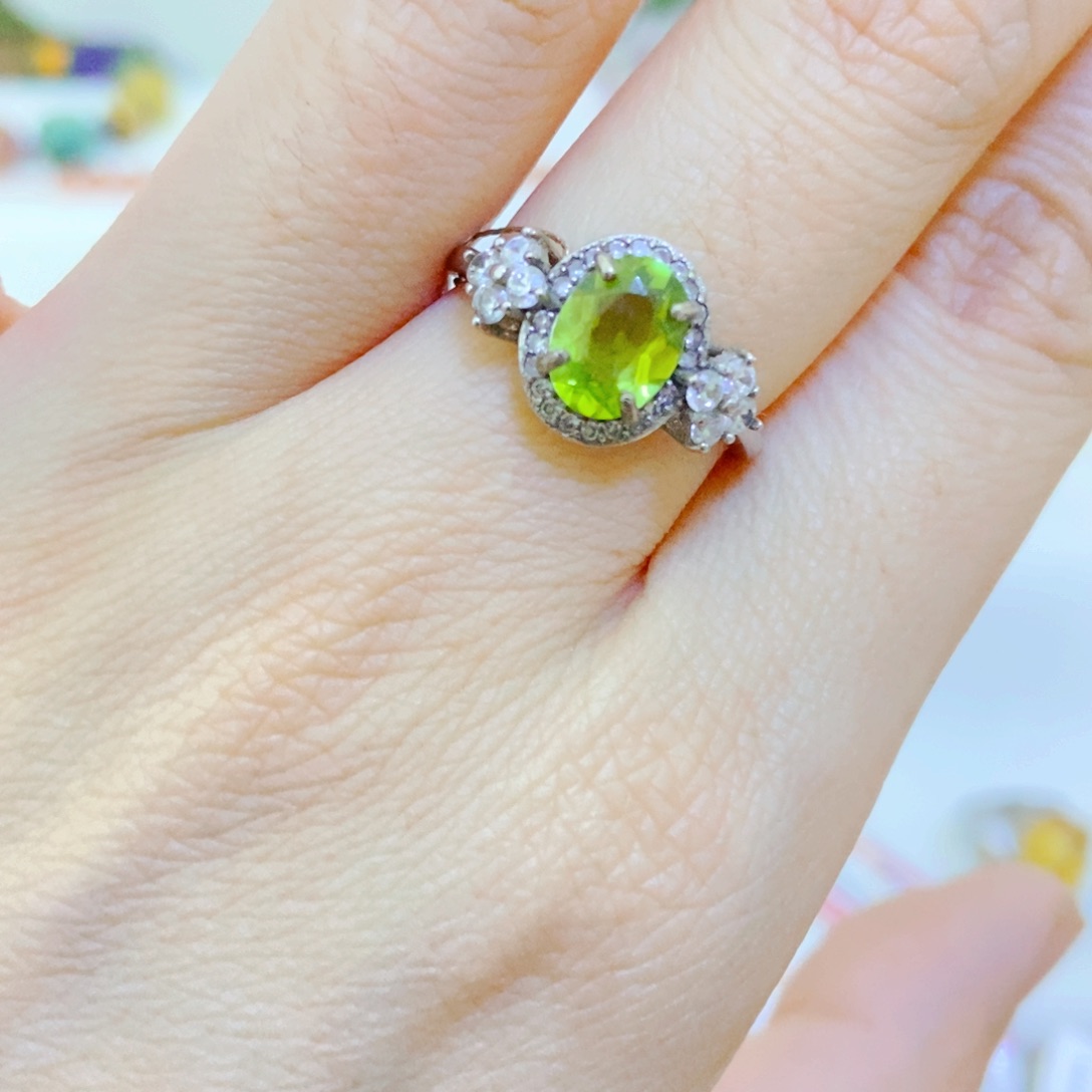 银S925镶嵌戒指橄榄石