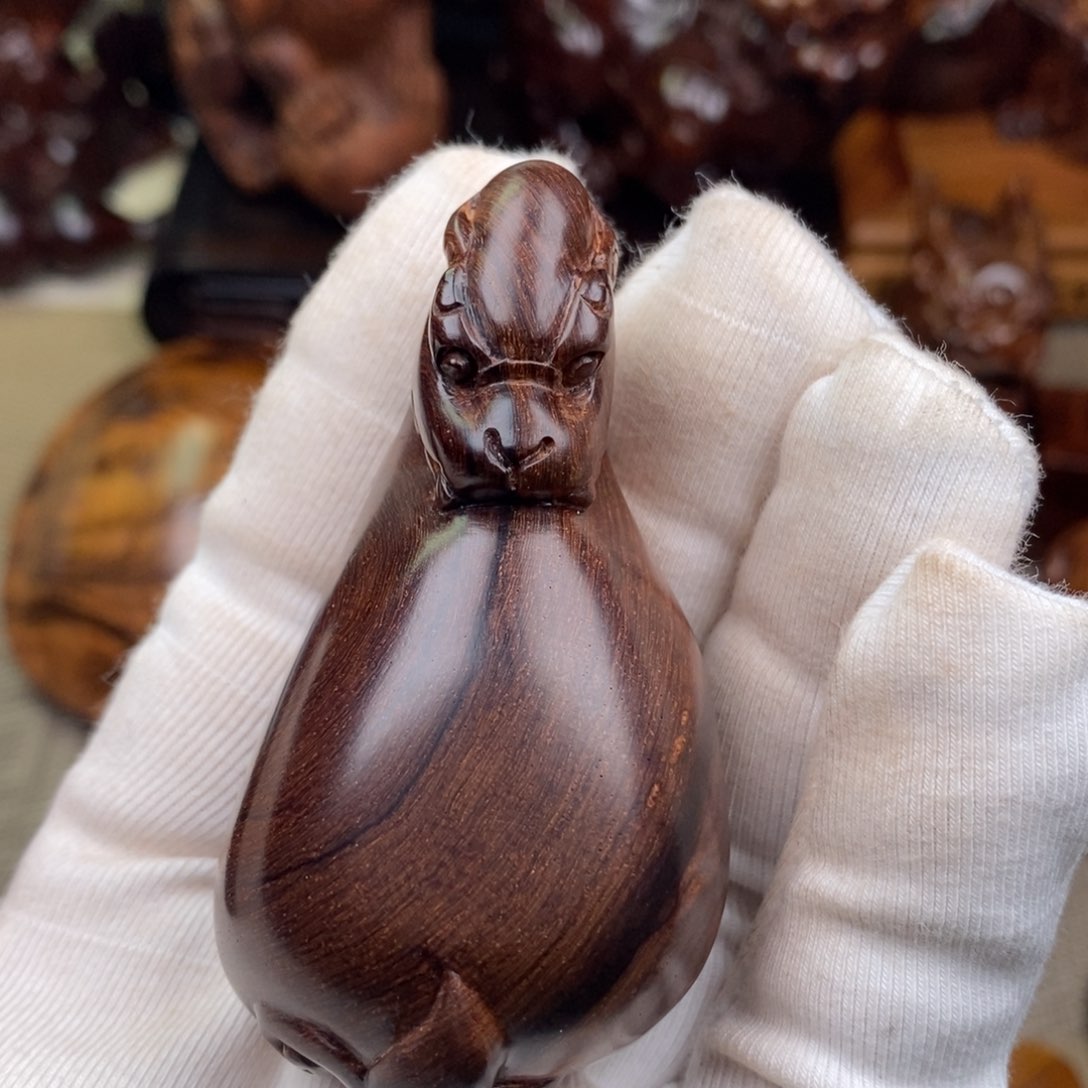 黄花梨/降香黄檀把件