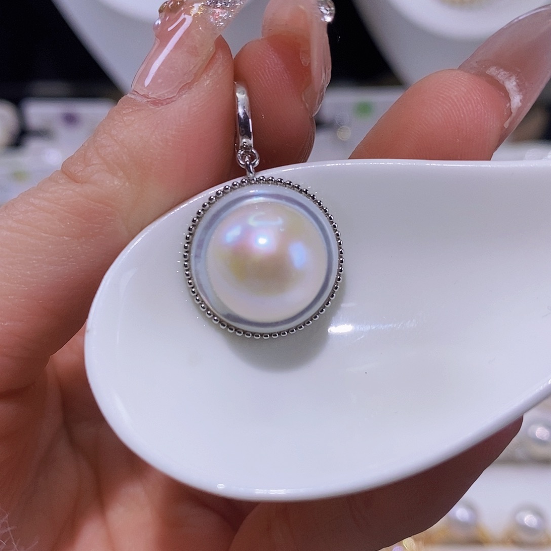 淡水珍珠颈饰合金