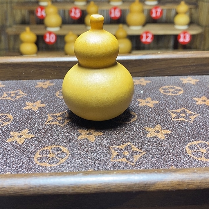 ¥***¥大叶紫檀（黑酸枝木类）