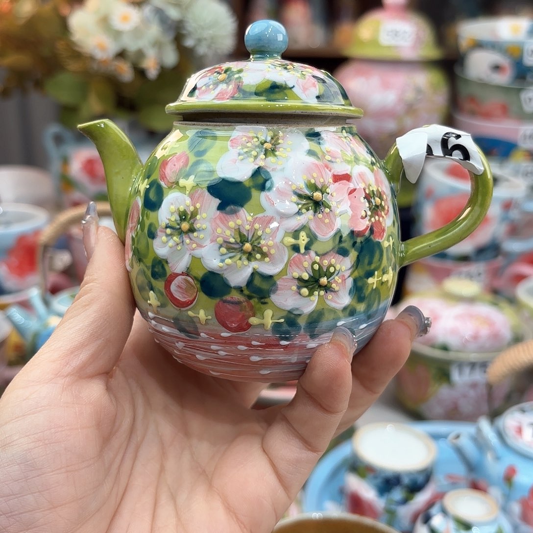 瓷片在这里我们都有很多朋友都