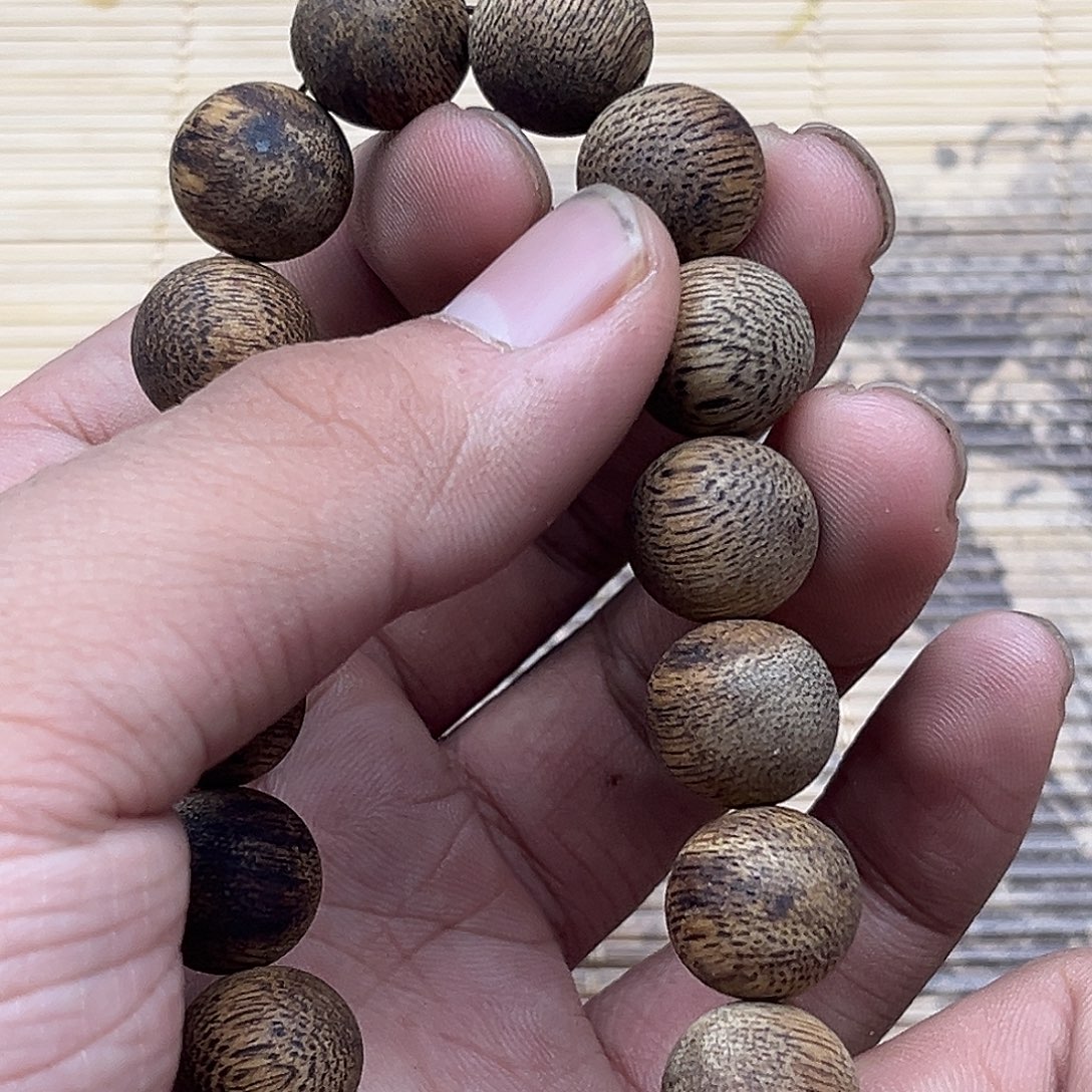 沉香沉香碎屑白奇楠