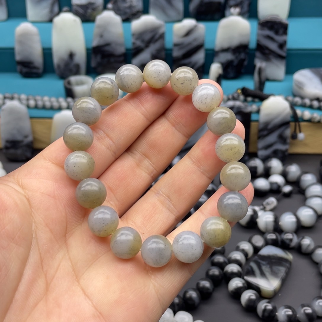 和田玉手串未镶嵌