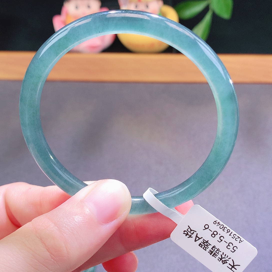 翡翠未镶嵌手镯天然翡翠