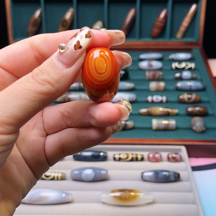 七***天玛瑙/玉髓未镶嵌颈饰