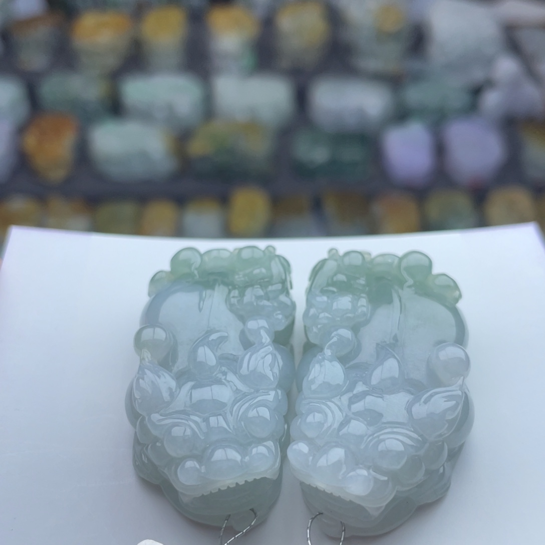 翡翠颈饰未镶嵌貔貅