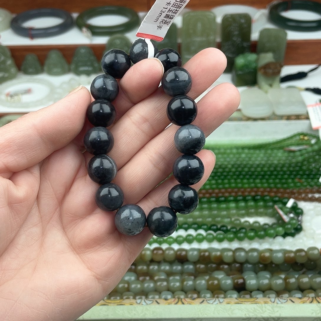 和田玉手串未镶嵌