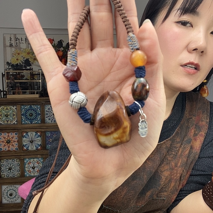 蜜蜡项链未镶嵌项链