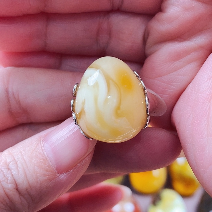 琥珀戒指银S925镶嵌戒指