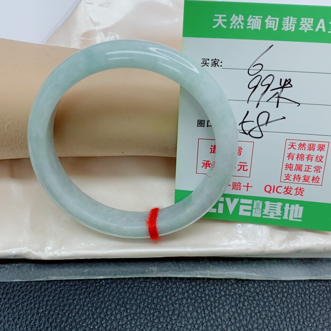 翡翠未镶嵌手镯天然翡翠6