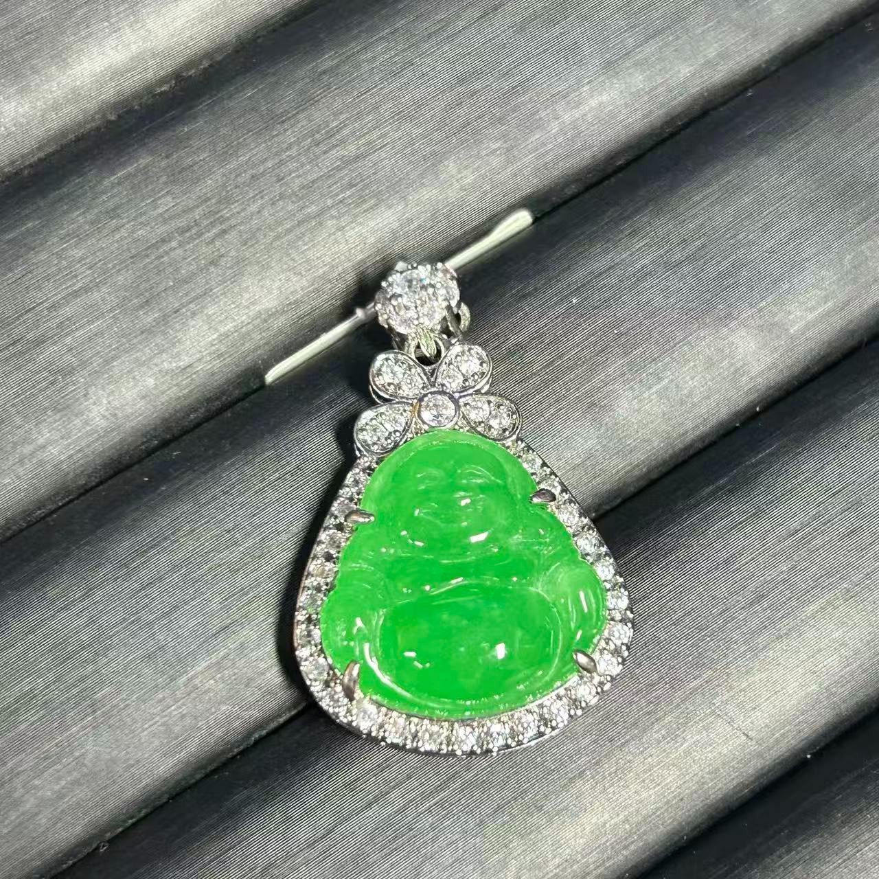 手链 绿色佛公吊坠饰品