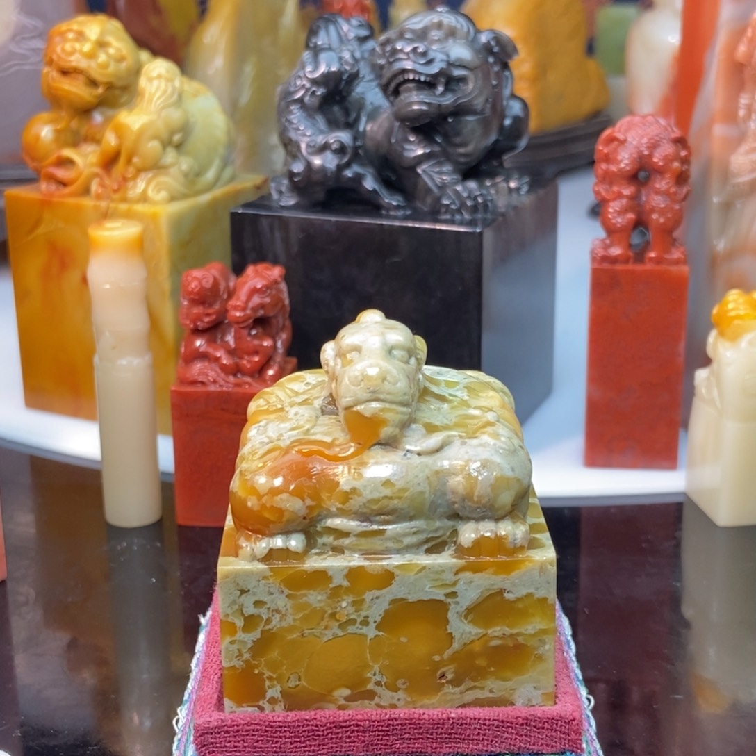 寿山石印石大山晶 4.9/4.9/5.7