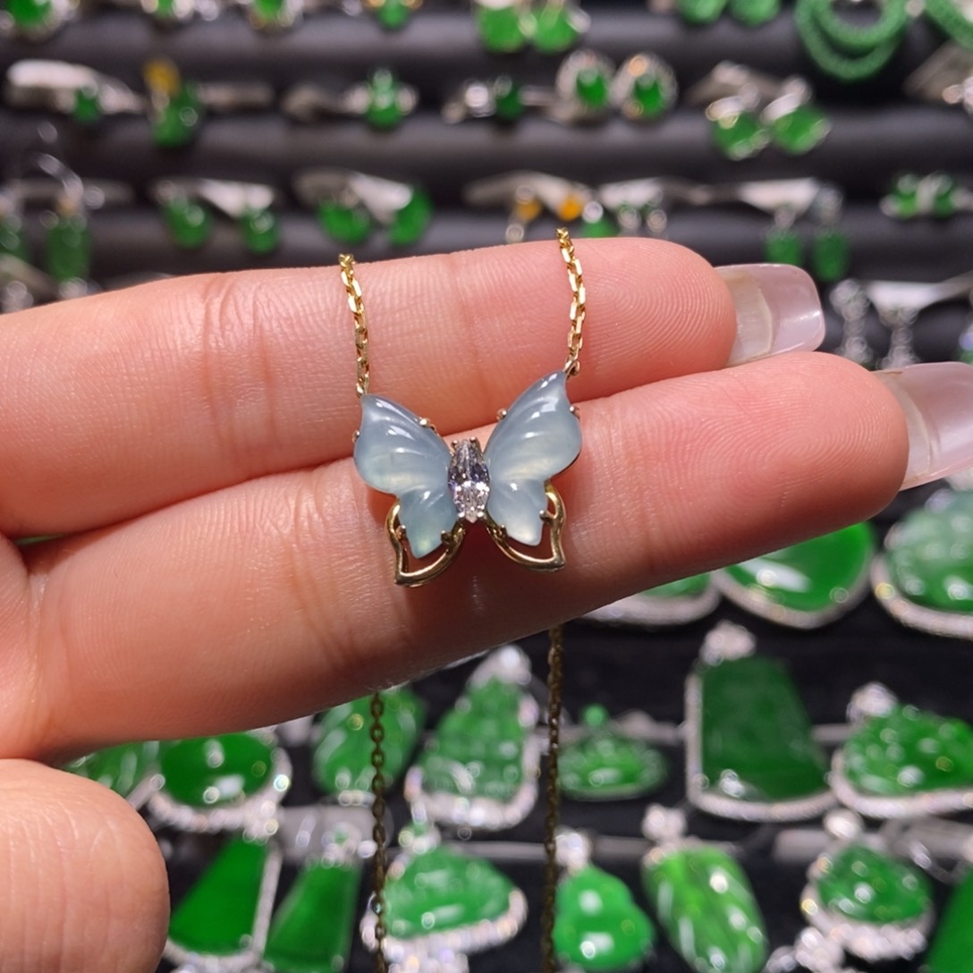 翡翠颈饰银S925镀金镶嵌天然翡翠