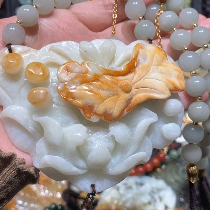 岫玉毛衣链未镶嵌