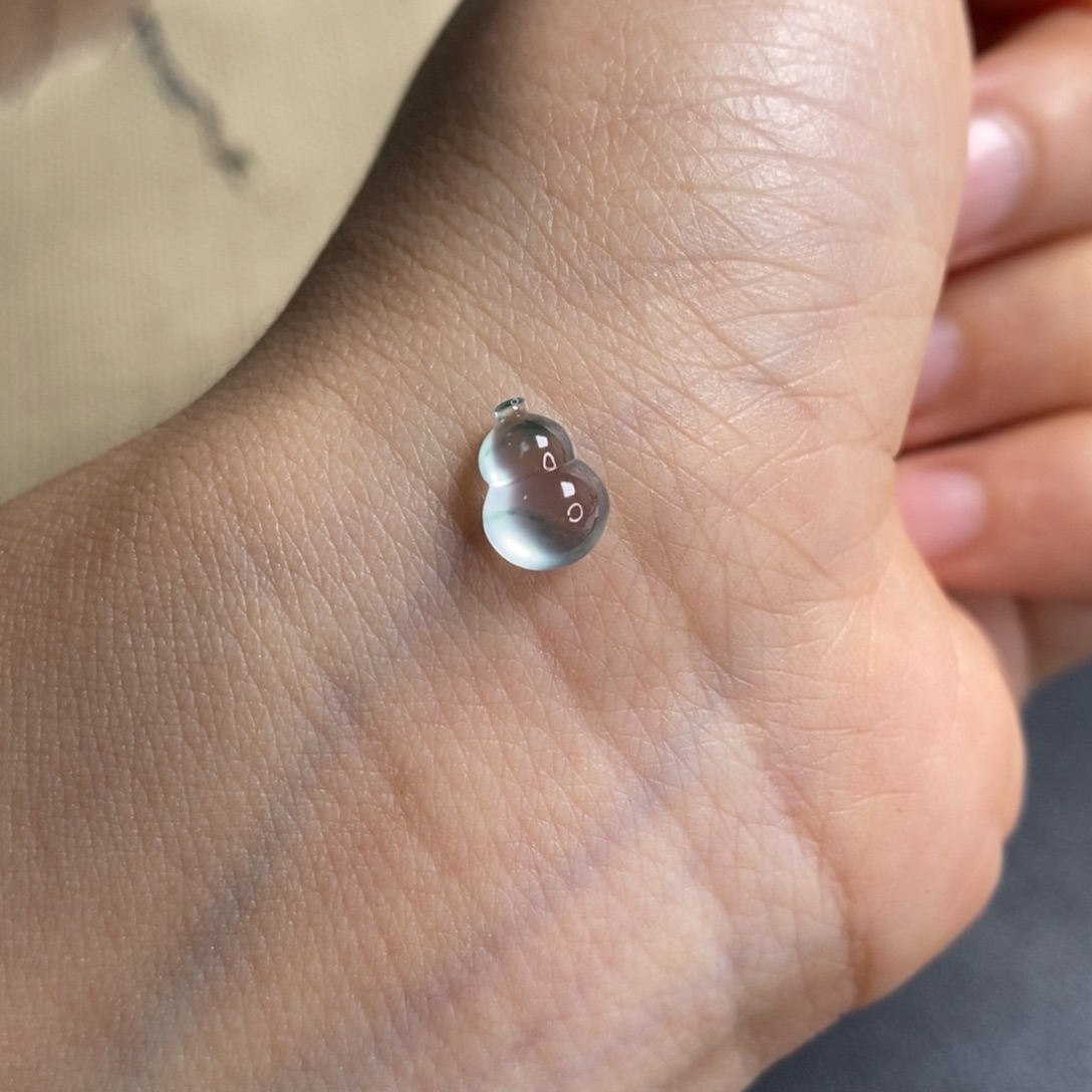 翡翠未镶嵌颈饰新货葫芦