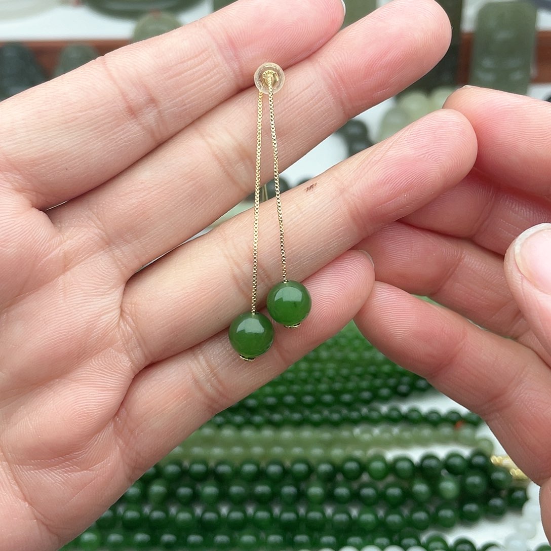 和田玉耳饰未镶嵌