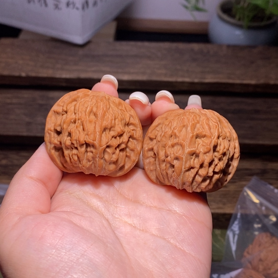 可***丶吊坠文玩核桃全品42原桩承德血磨12702