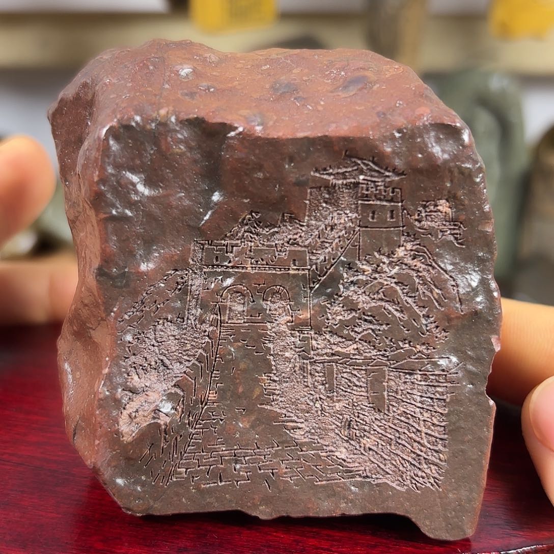 新疆戈壁石原石雕刻