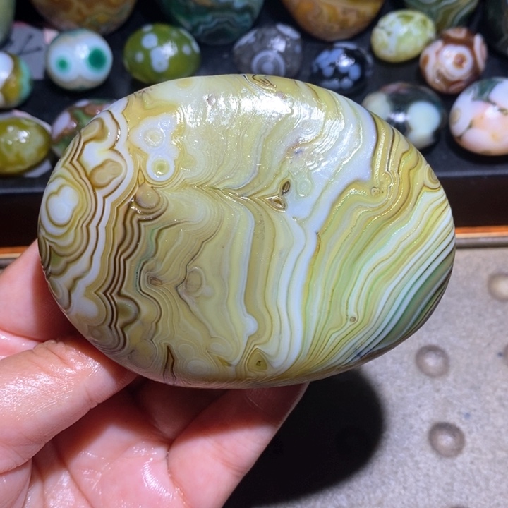 玛瑙/玉髓未镶嵌珠宝半成品