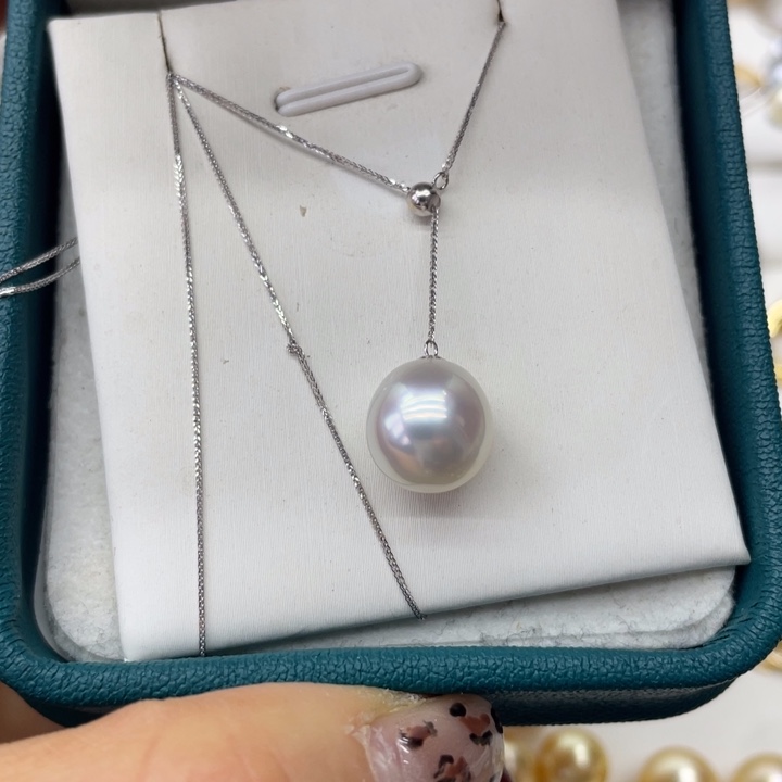 海水珍珠项链18K金镶嵌