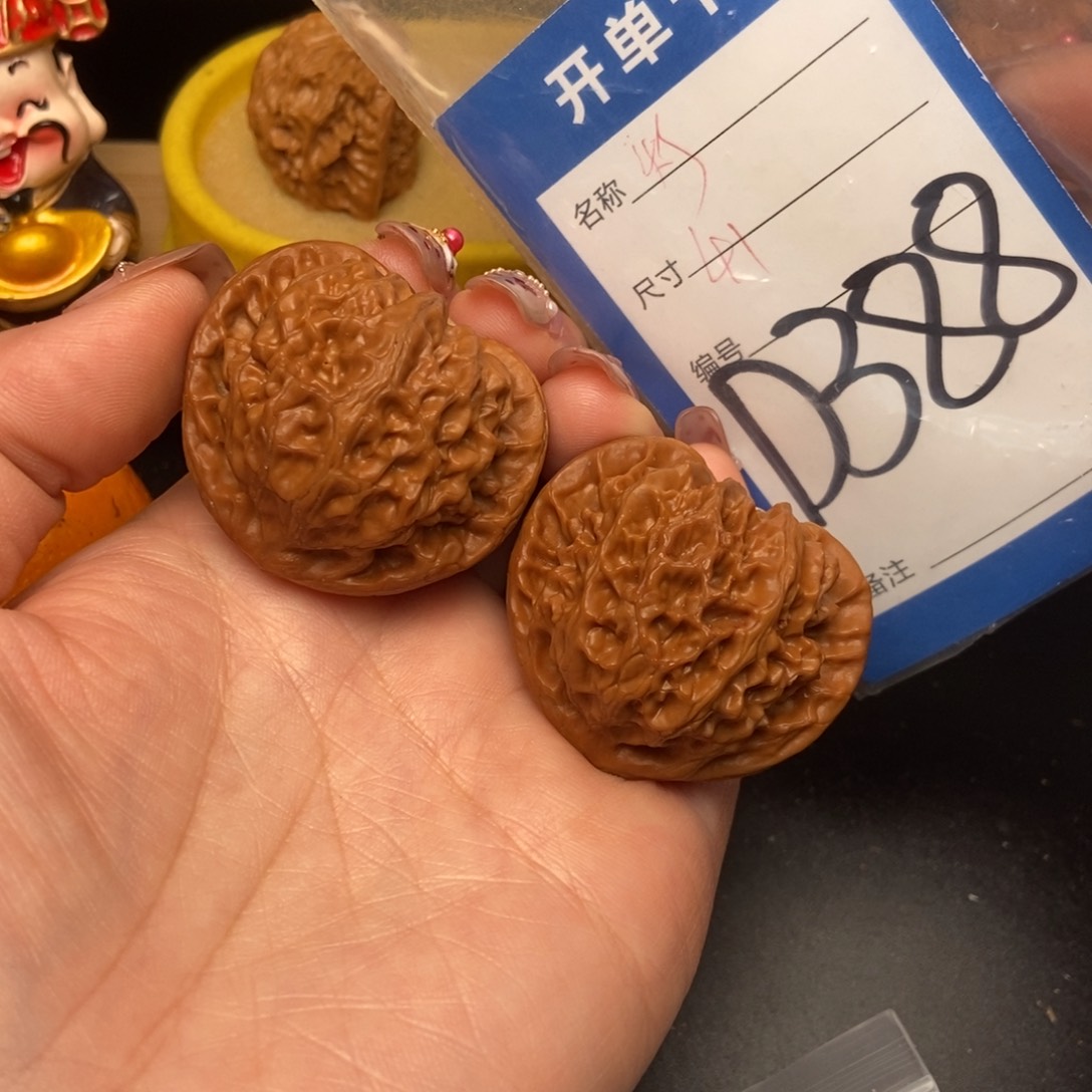 桃核吊坠核桃宫灯