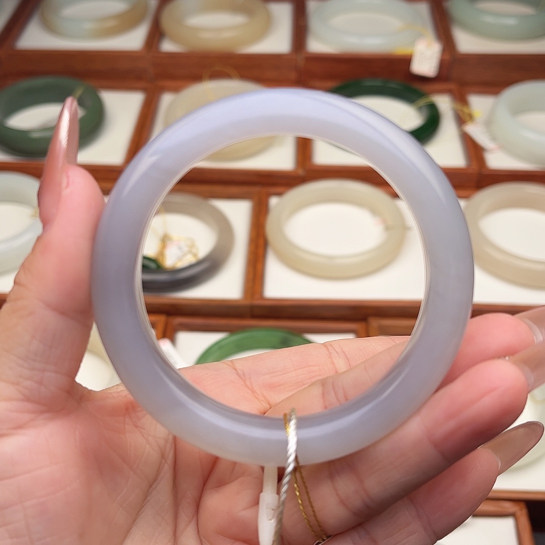 和田玉未镶嵌手镯54.2