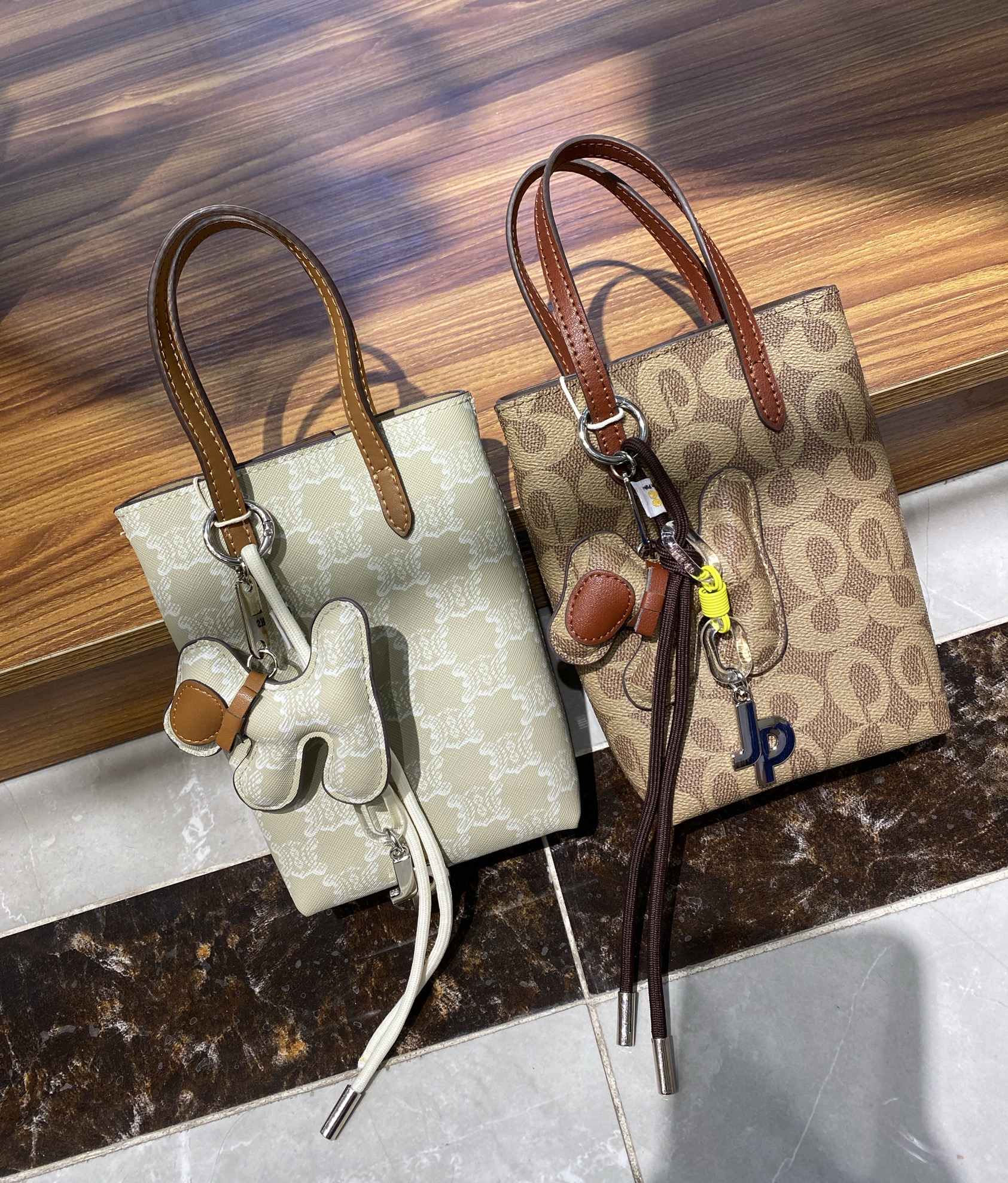 JP时尚手机包单肩斜挎轻奢经典小众百搭 手机包