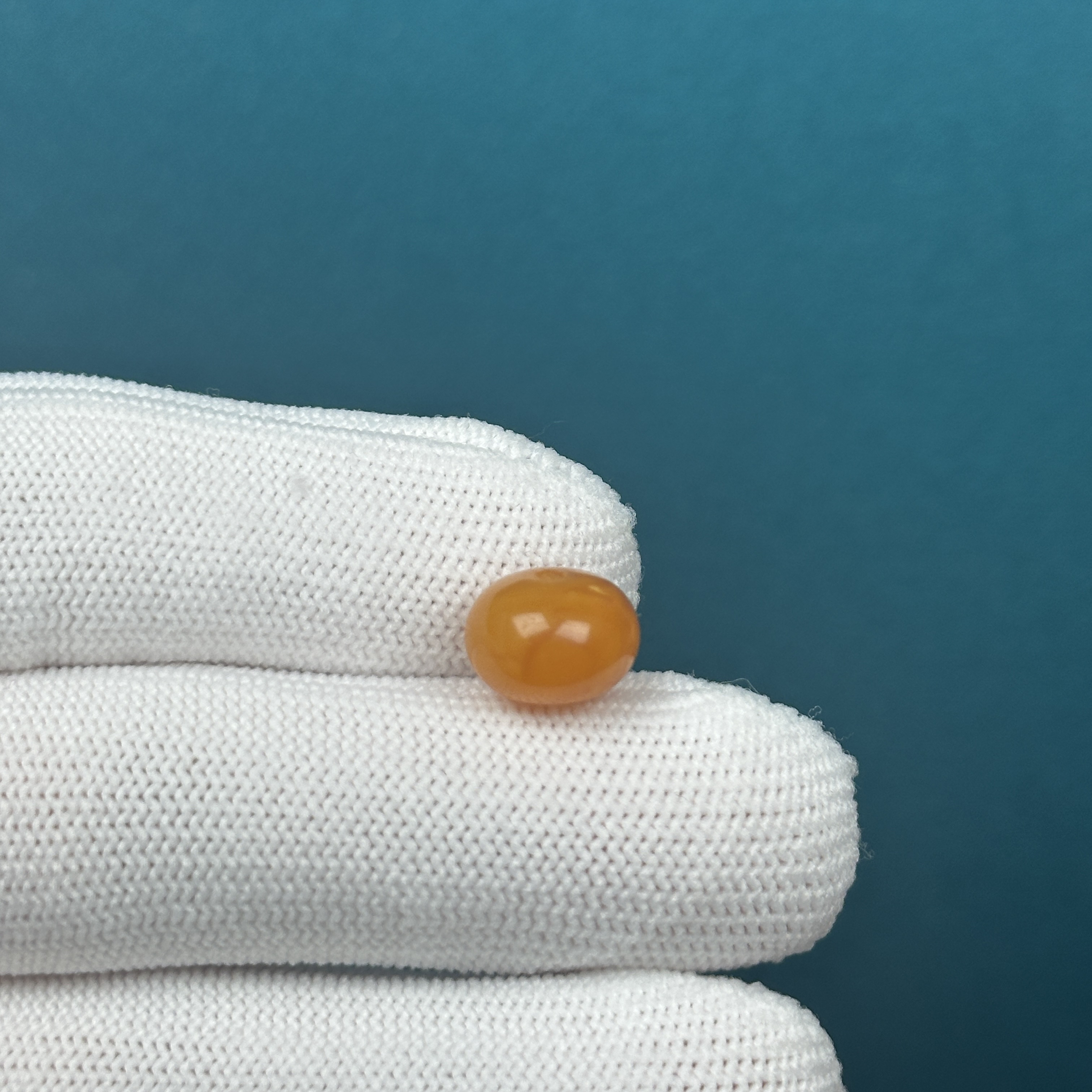 D6923天然原矿蜜蜡 鸡油红墩子10.8*7.9mm 支持鉴定 假一罚十