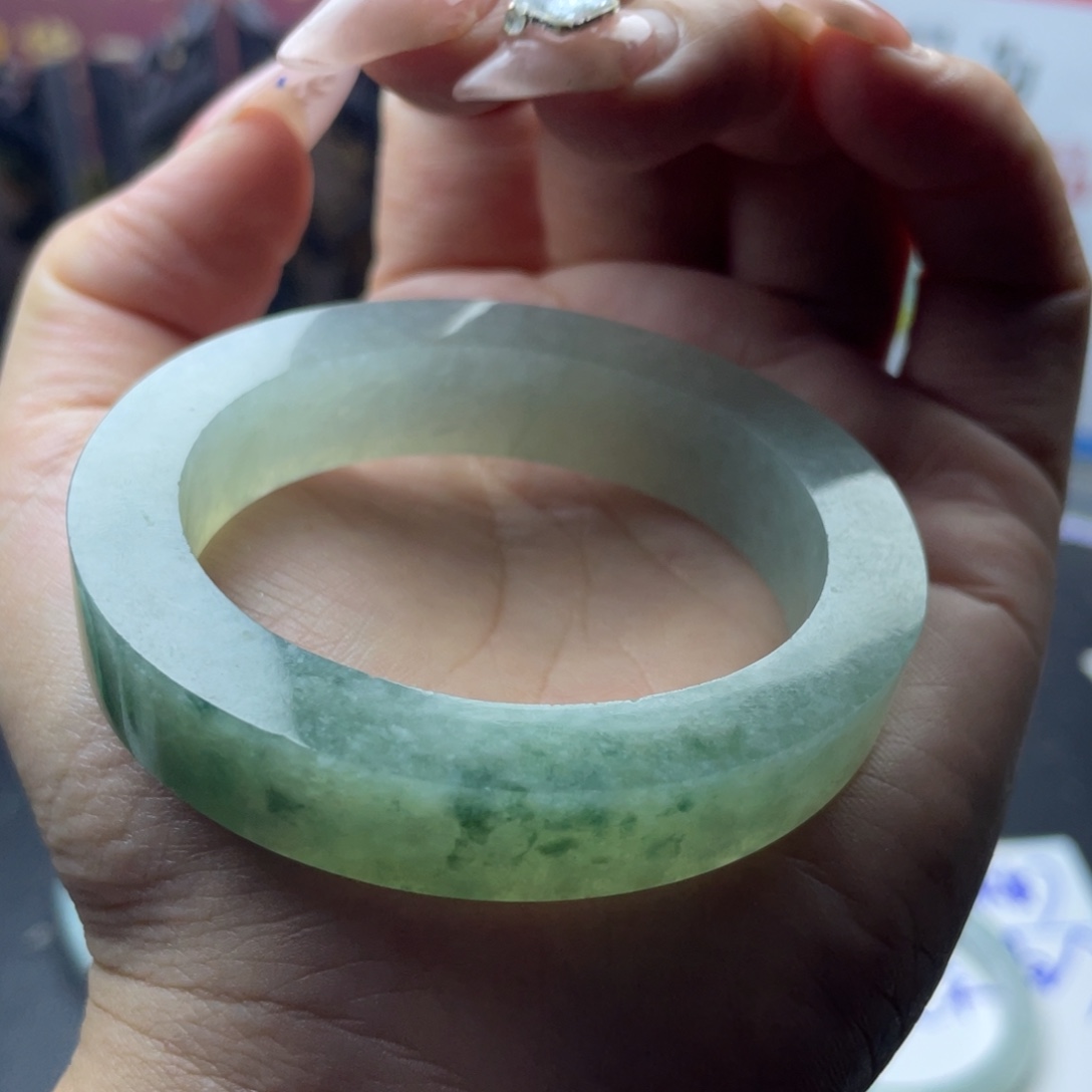 贤****定制翡翠未镶嵌A翡翠多样性发一