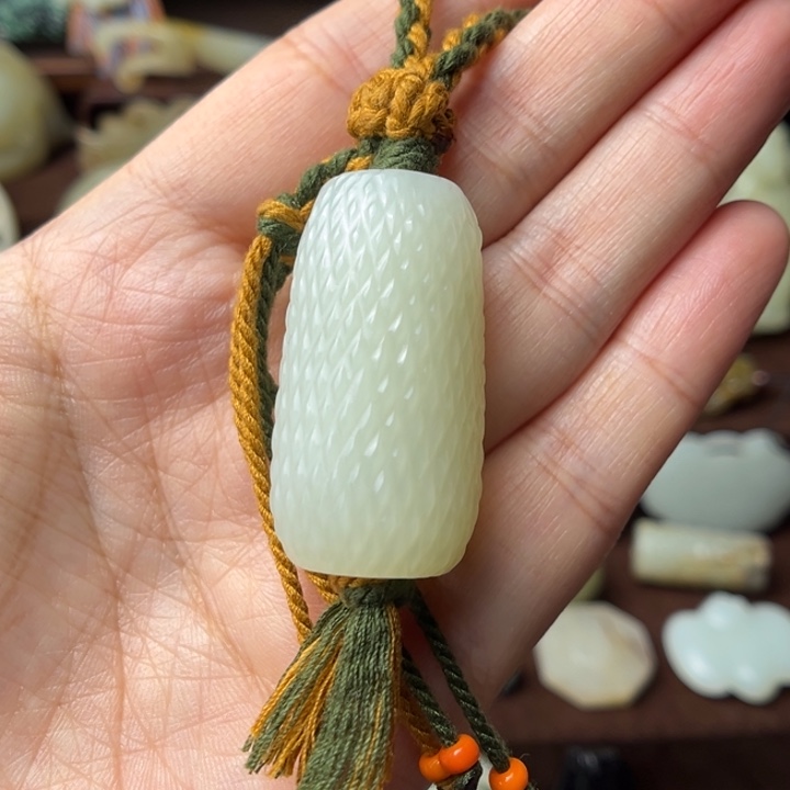 金***平和田玉未镶嵌挂件