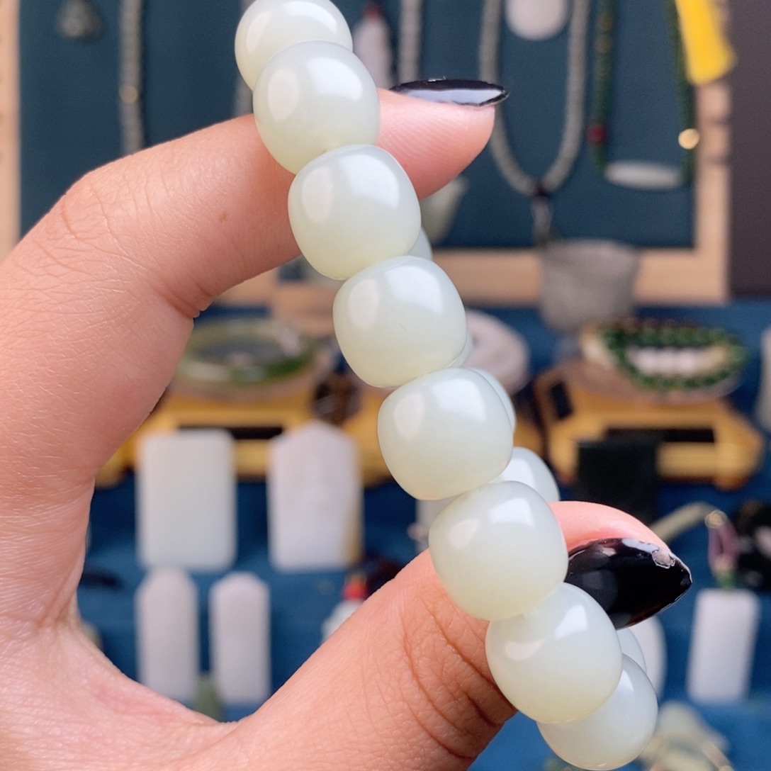 和田玉（糖玉）手链未镶嵌石***9