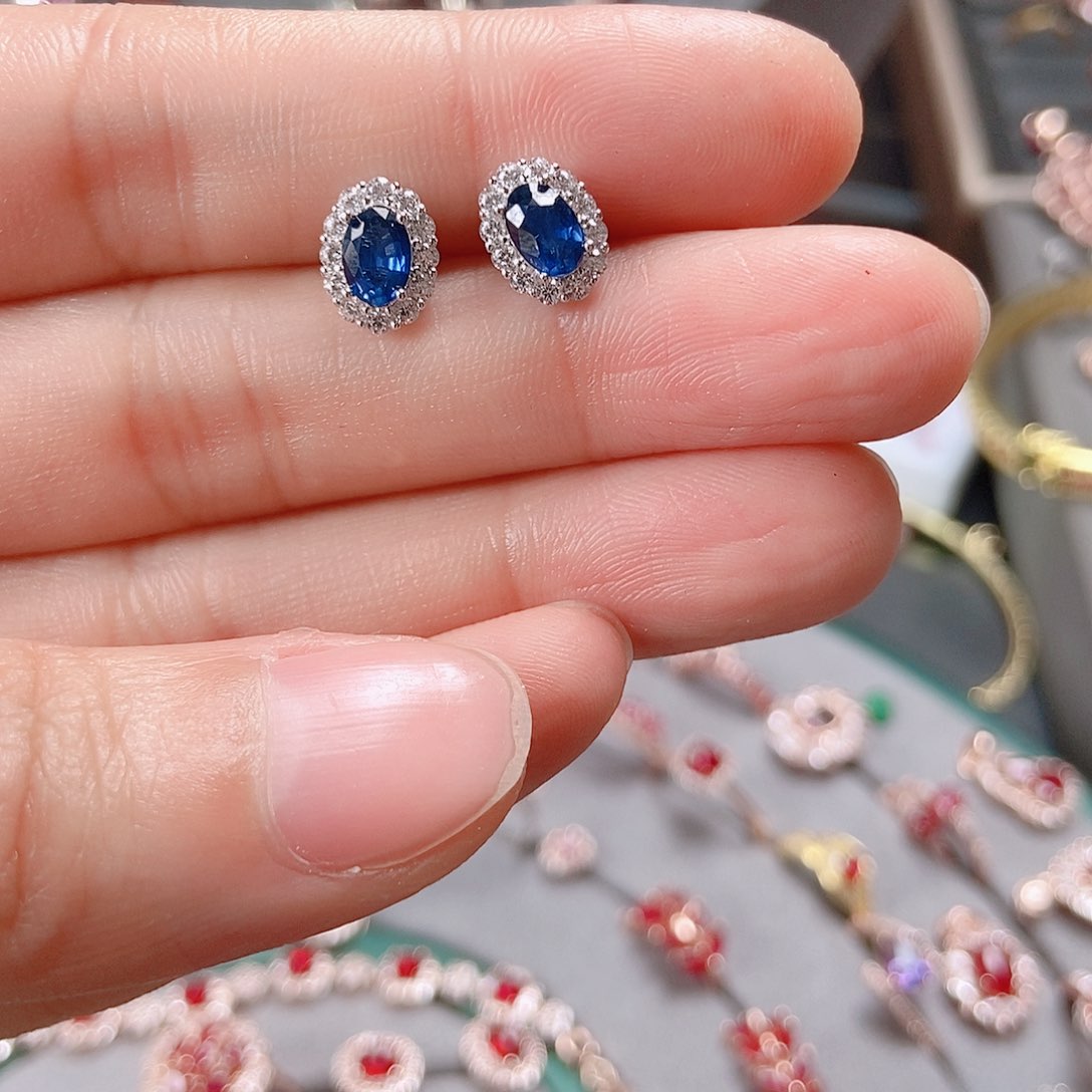 蓝宝石耳饰银S925镶嵌