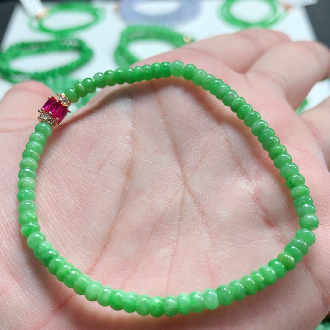 翡翠未镶嵌手链翡翠