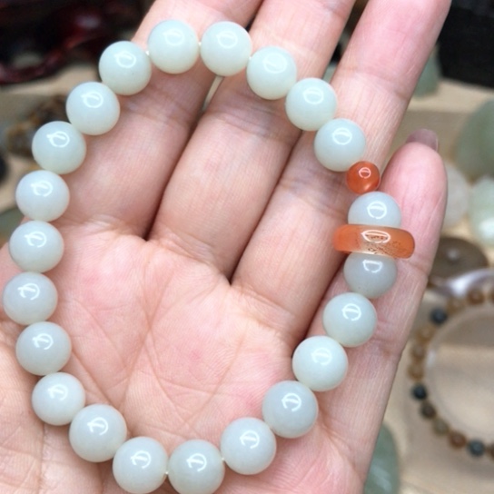 和田玉（青白玉）颈饰未镶嵌