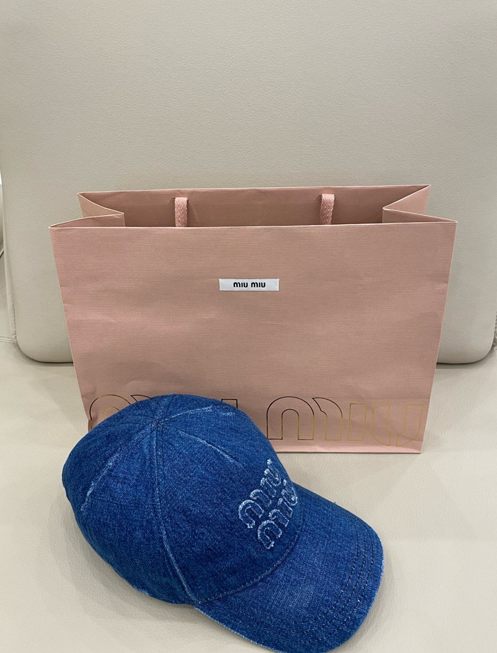 全新未使用 MIU MIU/缪缪 牛仔棒球帽 L码 头尾51-57cm内都可戴 