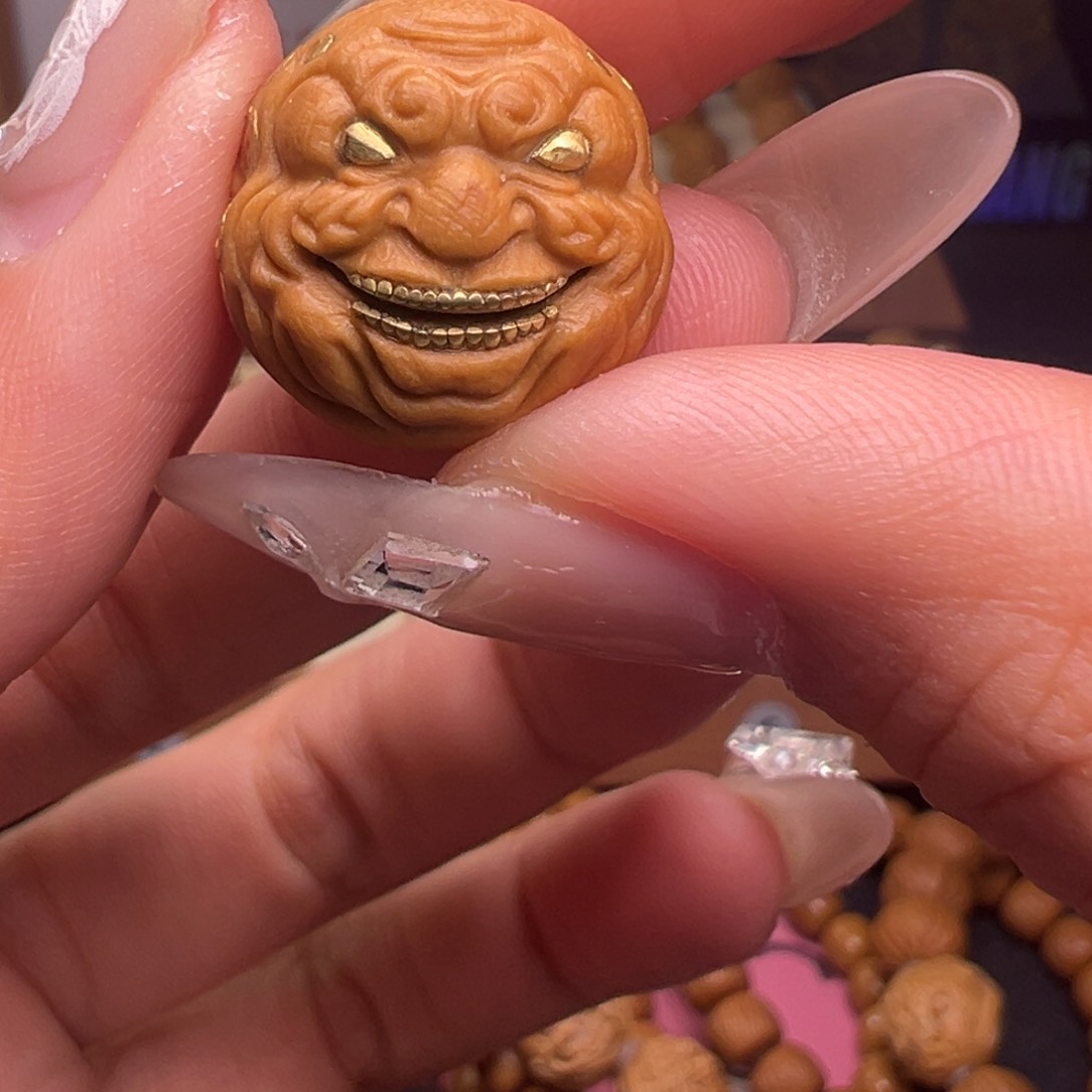 文玩核桃把件镶嵌款金花佛爷18左右尺寸全品有正常封口线