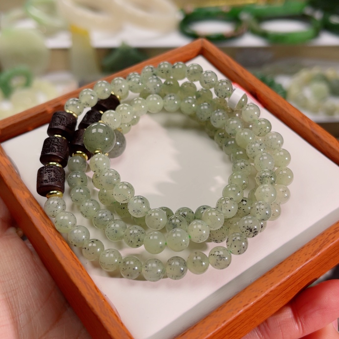 和田玉项链未镶嵌