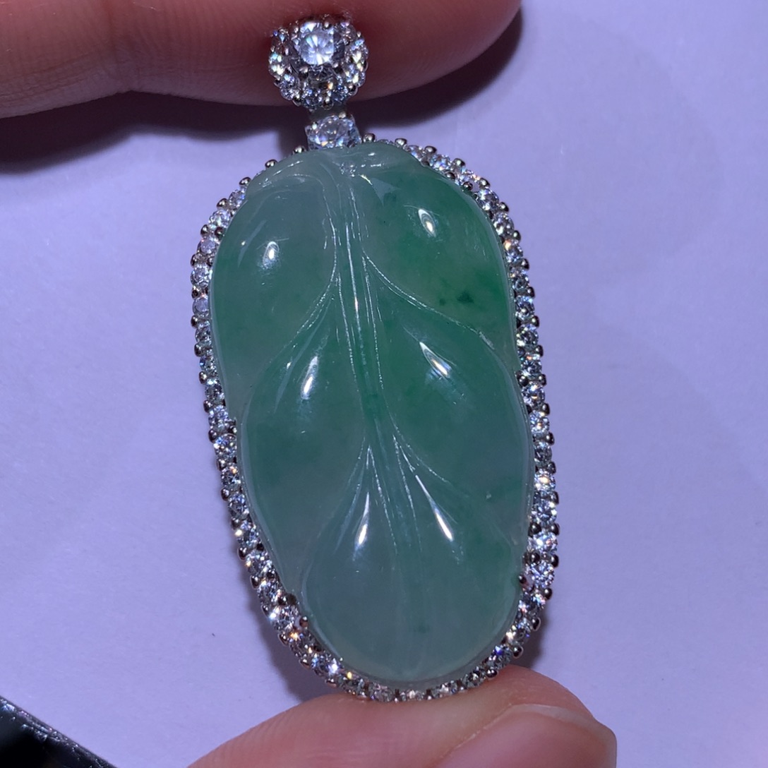 翡翠颈饰银S925镶嵌树叶