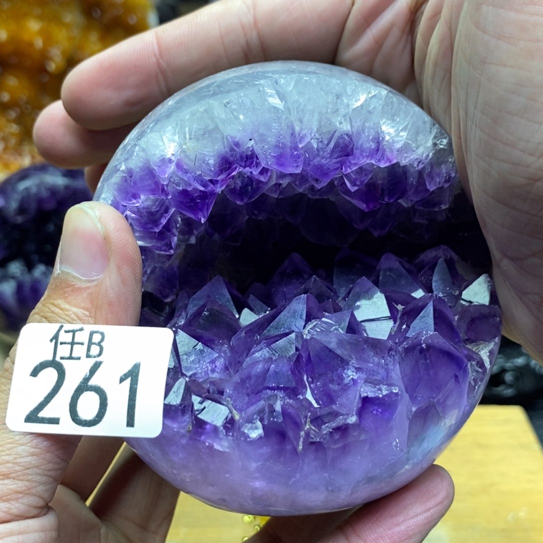 水晶大型摆件（非配饰）未镶嵌