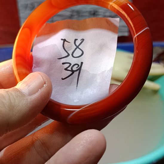 玛瑙/玉髓手镯未镶嵌