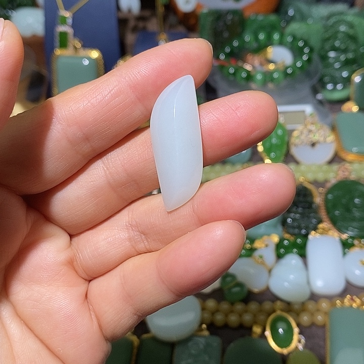 和田玉（白玉）未镶嵌吊坠(不含链)