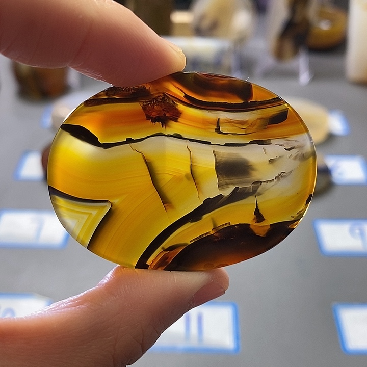 玛瑙/玉髓未镶嵌珠宝半成品82