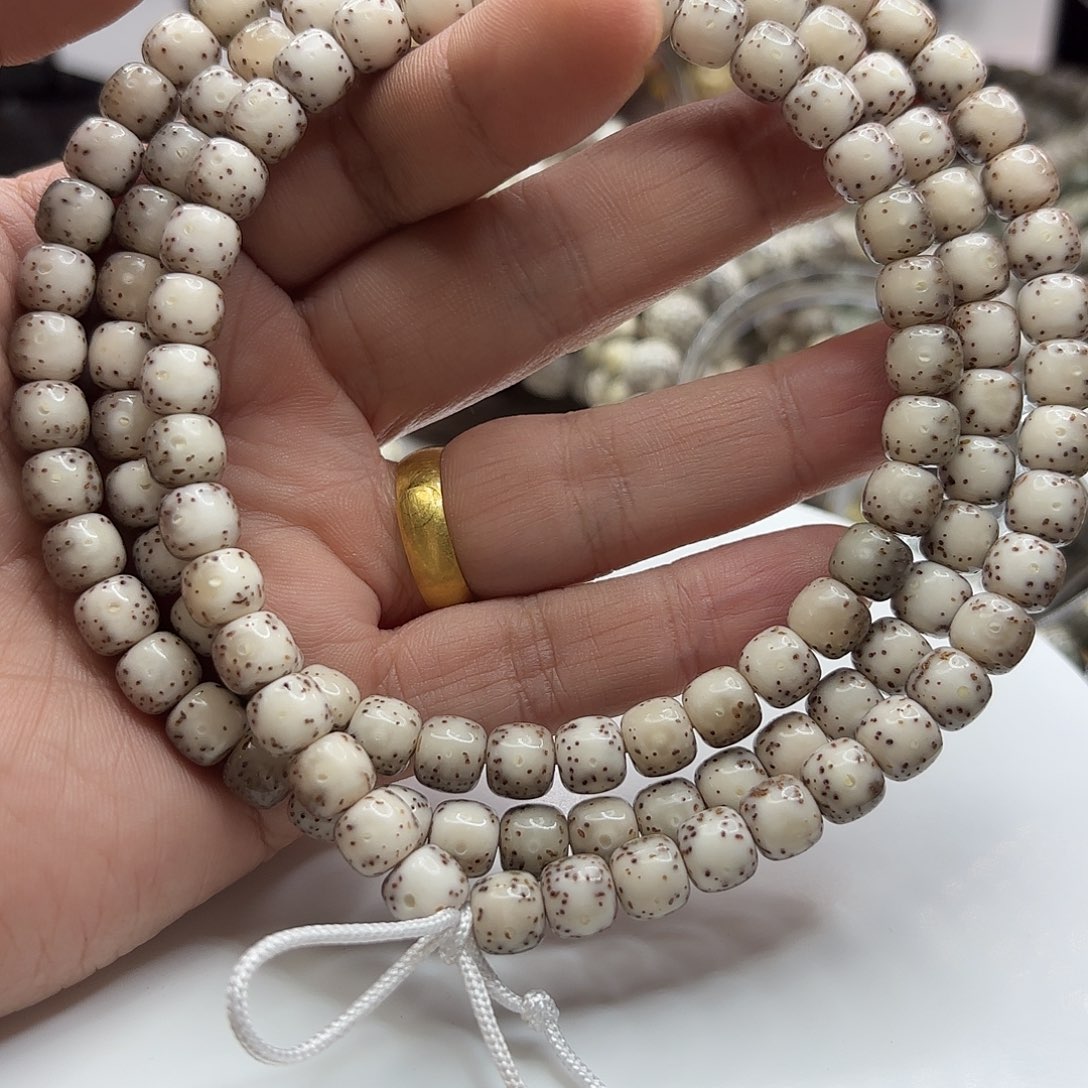手串星月菩提87通体大留白