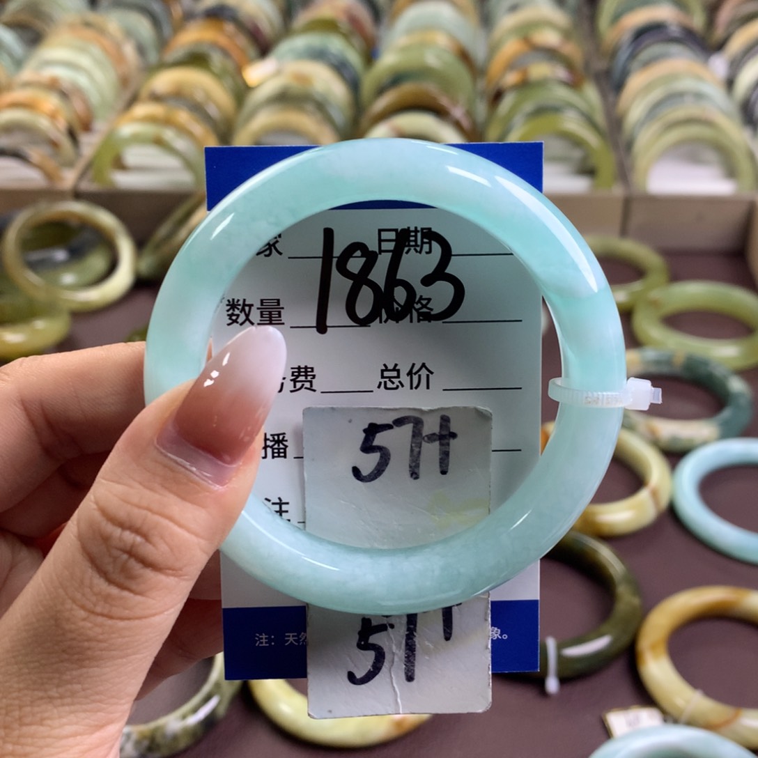 蛇纹石玉未镶嵌手镯1863